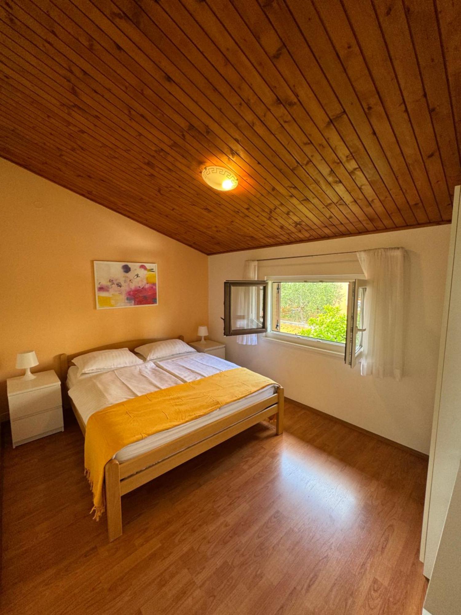 Apartments Creska 629 라벡 외부 사진