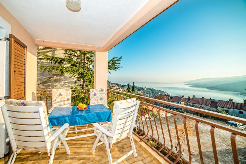 Apartments Creska 629 라벡 외부 사진